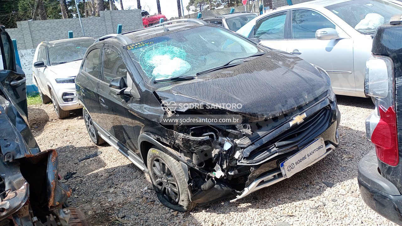 Chevrolet Onix 1.4At Act 2019 em leilao em São José dos Pinhais/PR