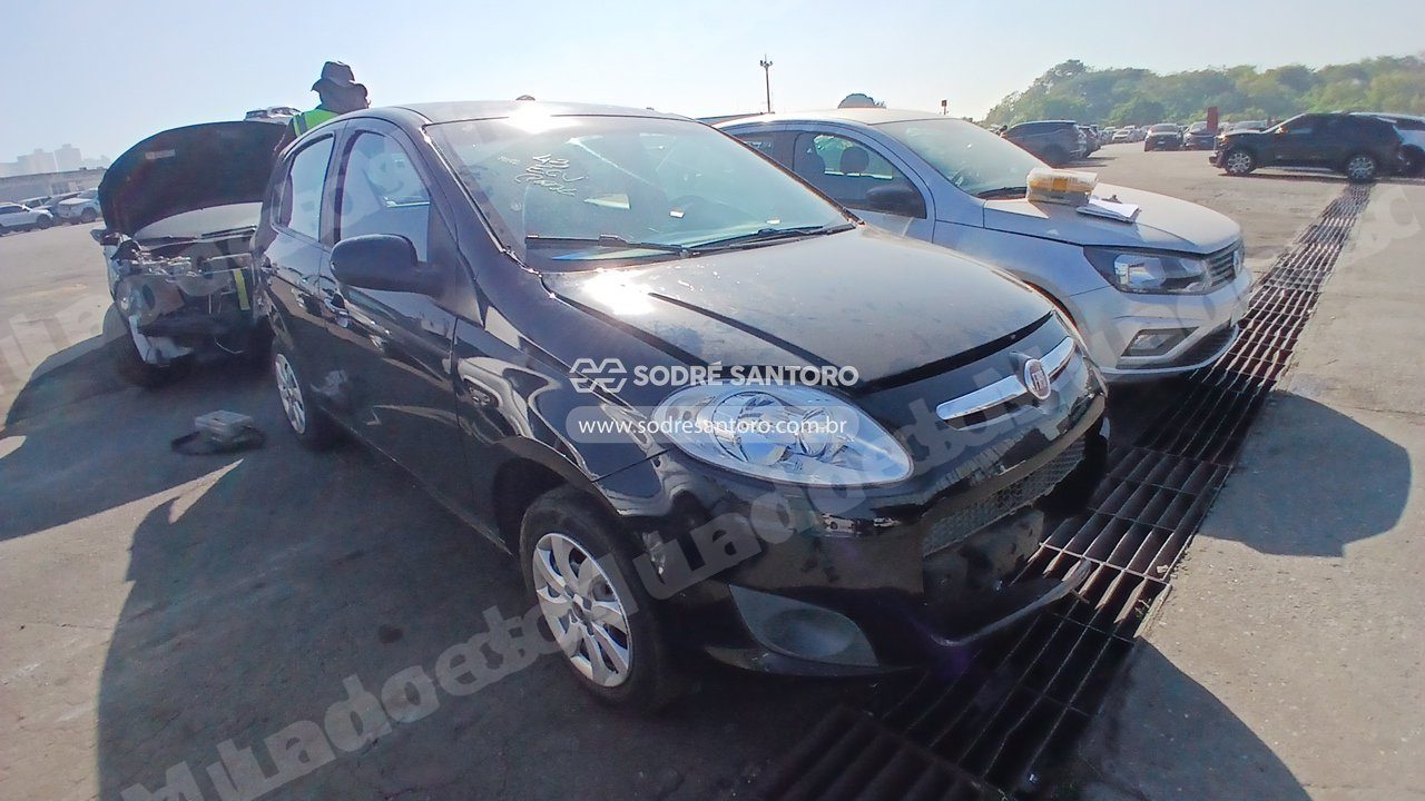 Fiat Palio Attractiv 1.0 2012 em leilao em Brasil