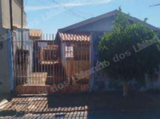 Casa em leilao em Mota/SP