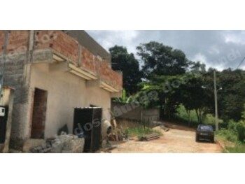 Terreno em leilao em Perdões/MG