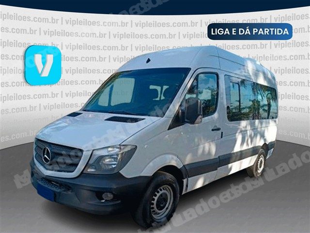Mercedes em leilao em Brasil