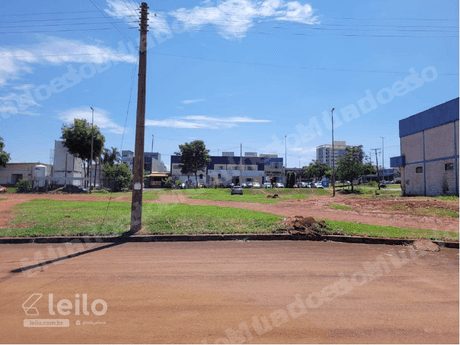 Terreno de 100 m2 em leilao em Samambaia/DF