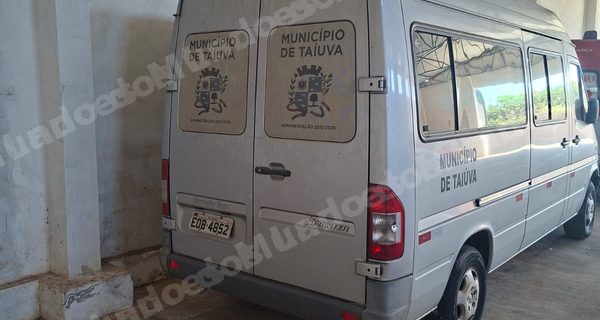 Mercedes Sprinter 2012 em leilao em Taiúva/SP