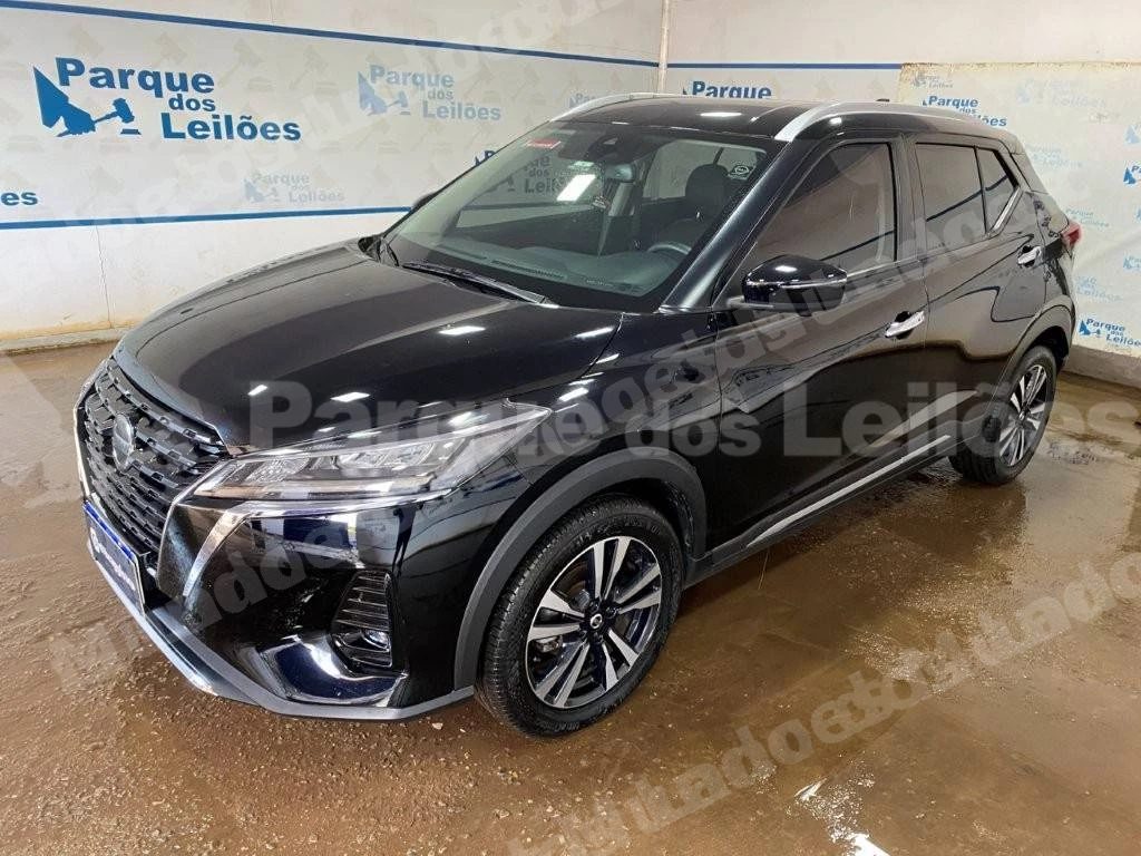 Nissan em leilao em Brasil