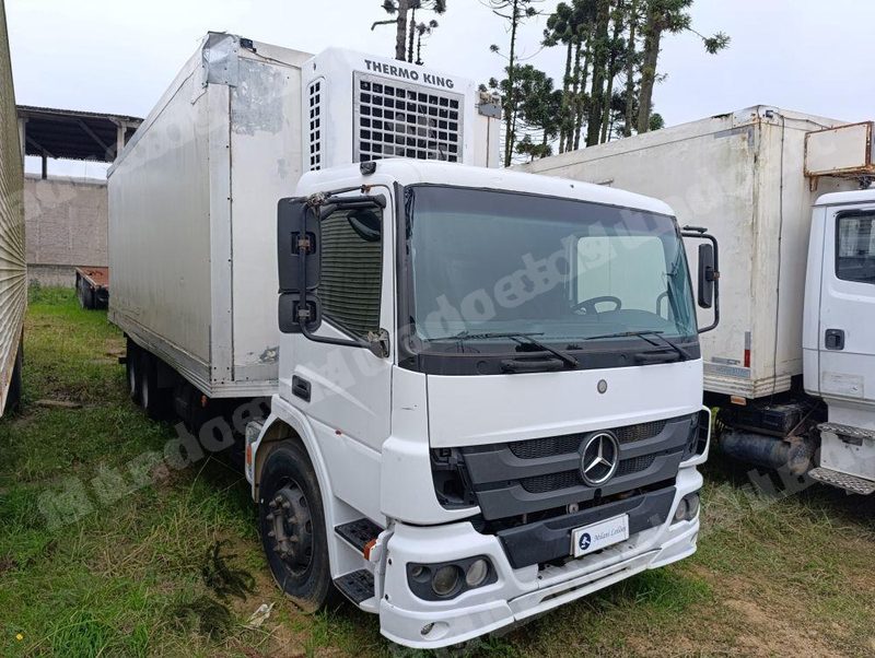 Mercedes Benz 2017 em leilao em Curitiba/PR