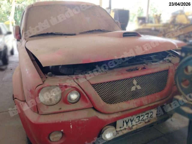 Carro 2005 em leilão em Várzea Grande/MT