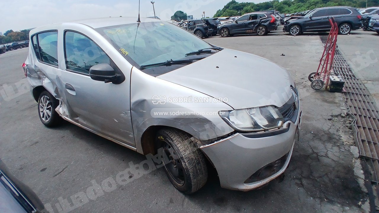 Renault em leilao em Brasil