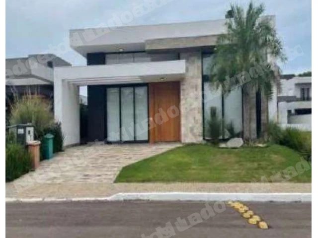 Casa de 221 m2 em leilao em Canoas/RS