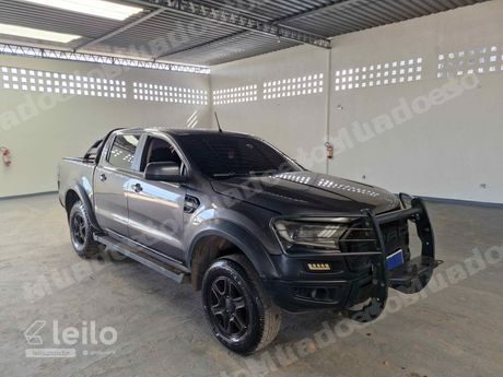 Ford em leilao em Candeias/BA