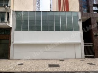 Imóvel comercial de 548 m2 em leilão em Rio de Janeiro/RJ