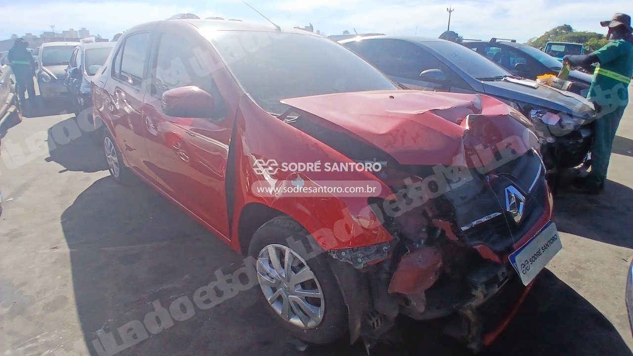 Renault em leilao em Brasil