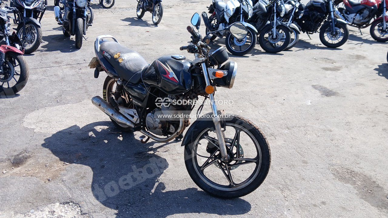 Suzuki em leilao em Brasil