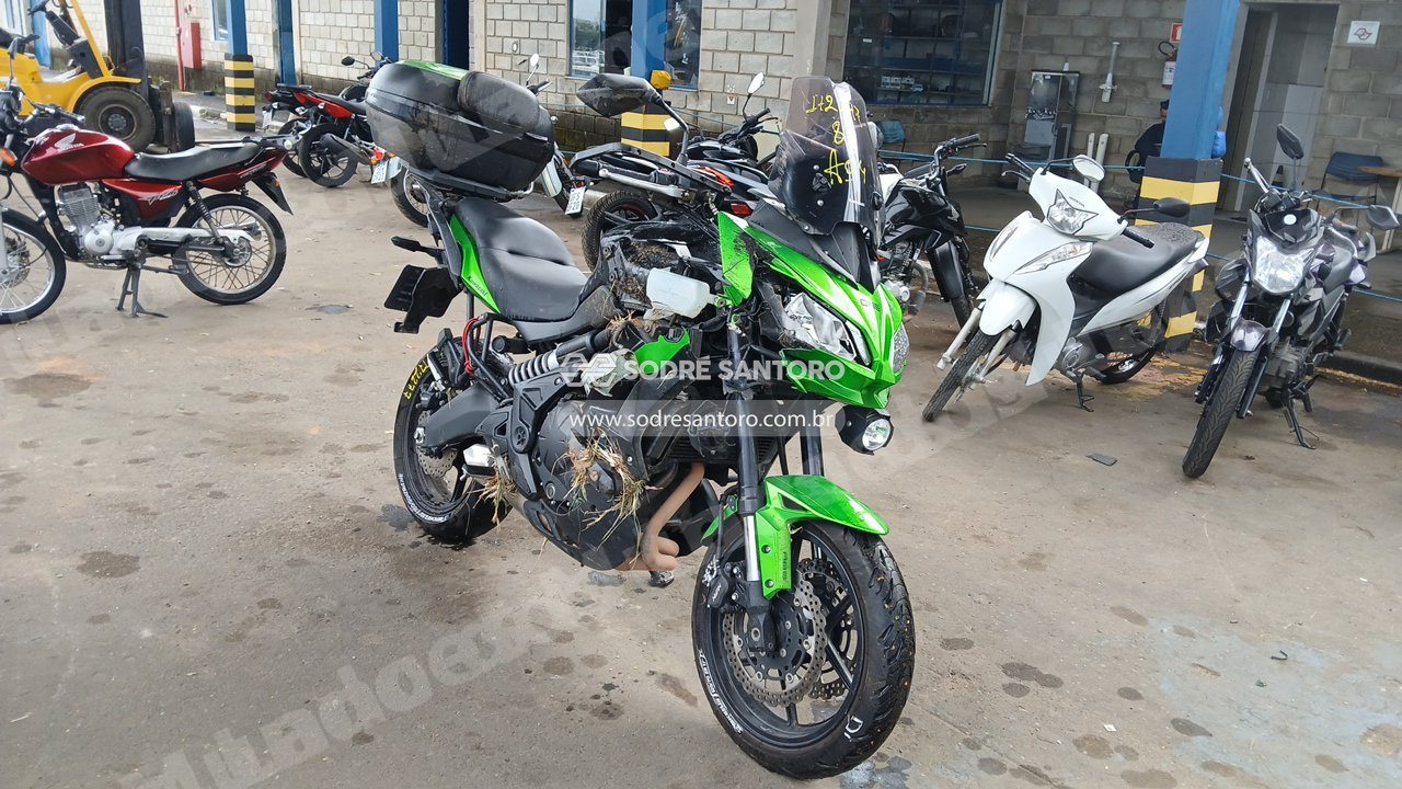 Kawasaki Versys 2021 em leilao em Monte Mor/SP