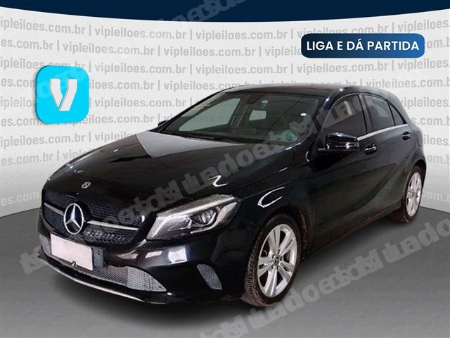 Mercedes 2017 em leilao em Brasil - Lote 2