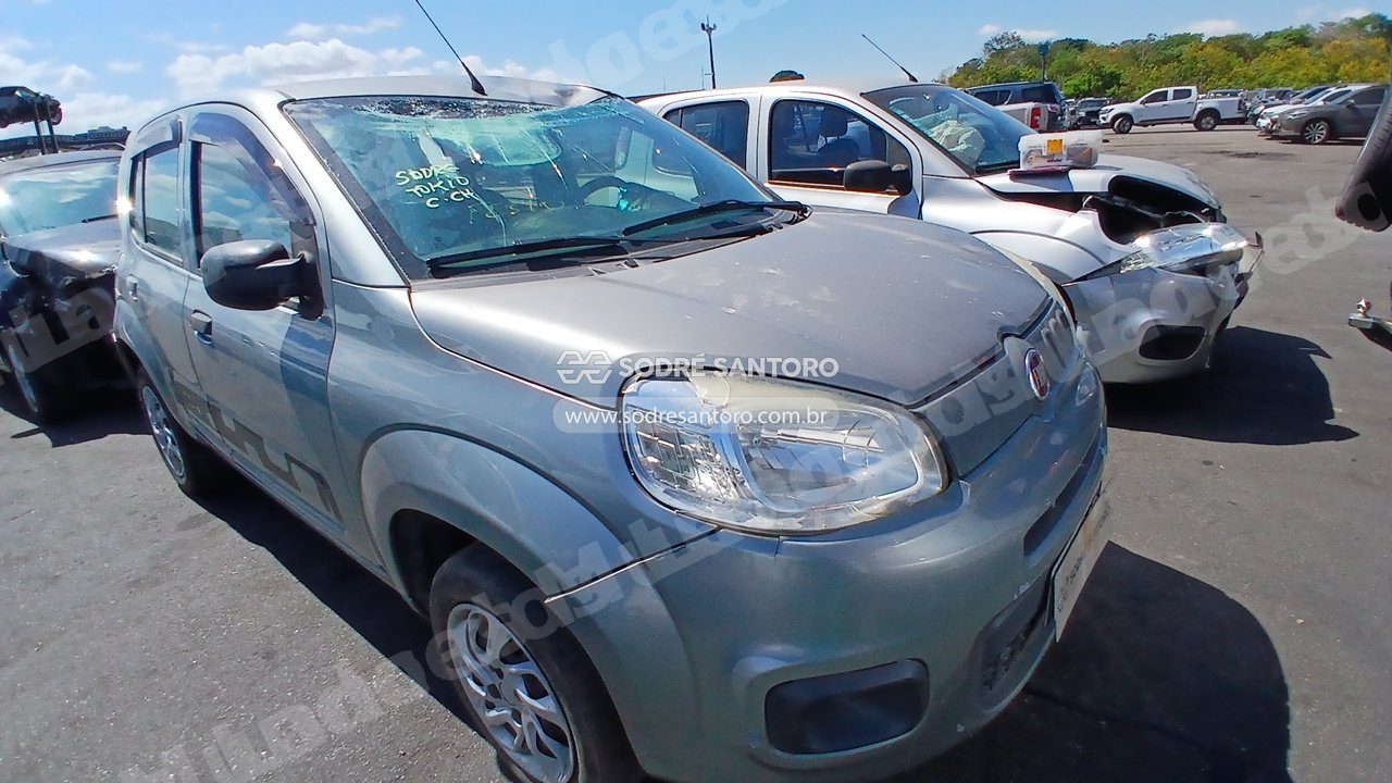 Fiat Uno Attractive 1.0 2016 em leilao em Brasil