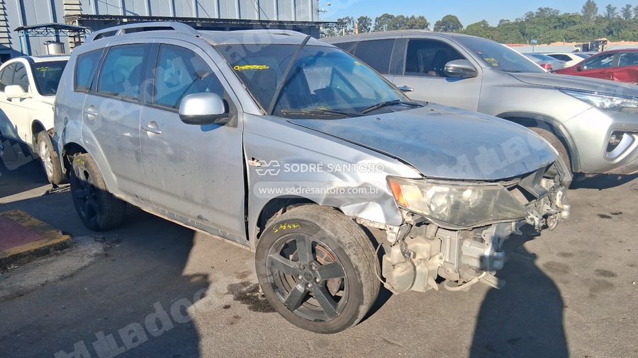 Mitsubishi Outlander 3.0 V6 2009 em leilão em Guarulhos/SP