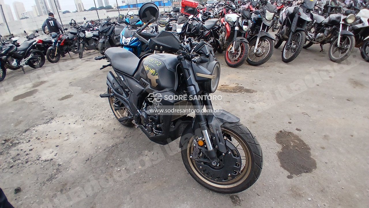 Jta Zontes Gk 350 2025 em leilão em Brasil