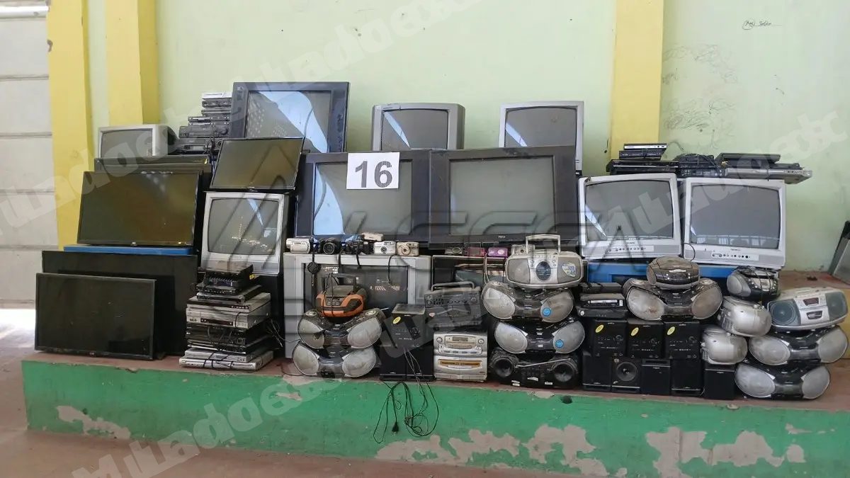Veiculo em leilao em Brasil - Lote 232