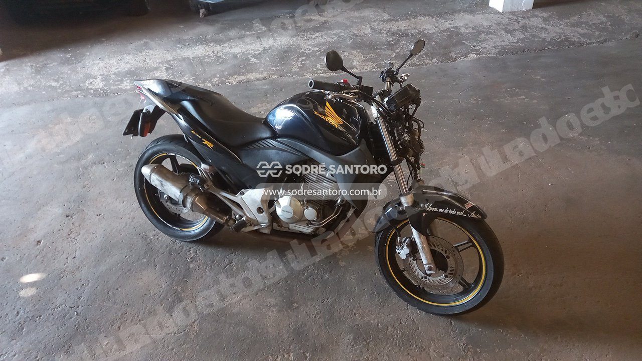 Honda Cb 300R 2012 em leilao em Bauru/SP