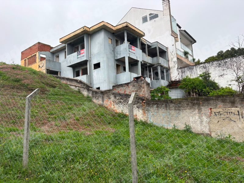 Imóvel comercial em leilão em Curitiba/PR
