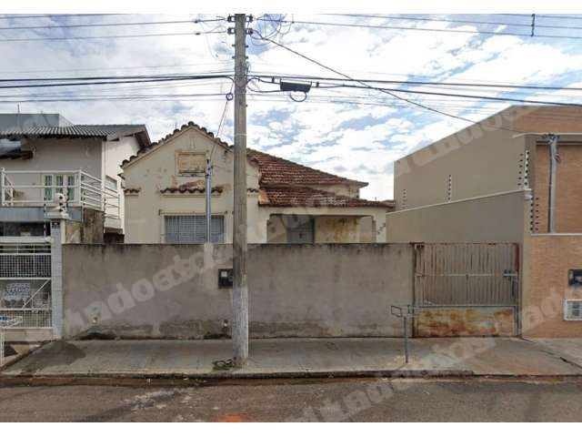 Casa de 454 m2 em leilão em Paraguaçu Paulista/SP
