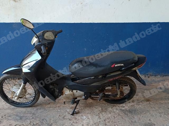 Honda em leilao em Brasil