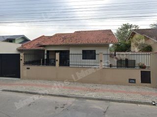 Casa em leilao em Brusque/SC