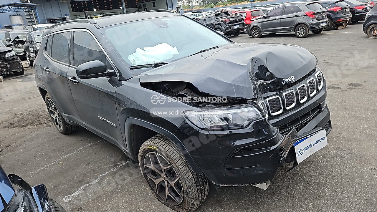 Jeep Compass Longitude T 2026 em leilão em Brasil