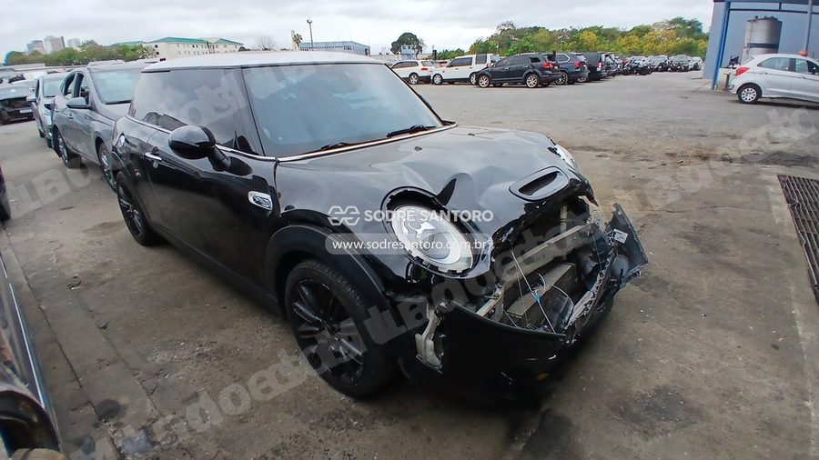 Mini Cooper S 2016 em leilão em Guarulhos/SP