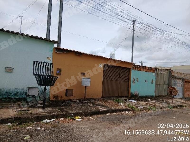 Casa em leilao em Luziania/GO