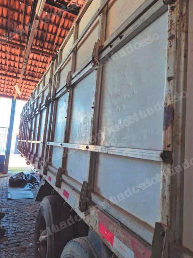 Carro 2009 em leilão em Brasil - Lote 3