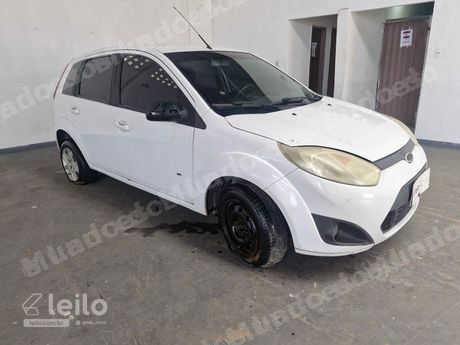Ford Fiesta em leilao em Candeias/BA - Lote 1