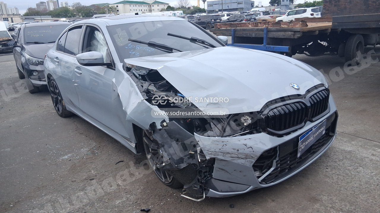 Bmw 320I M Sport Flex 2025 em leilão em Brasil