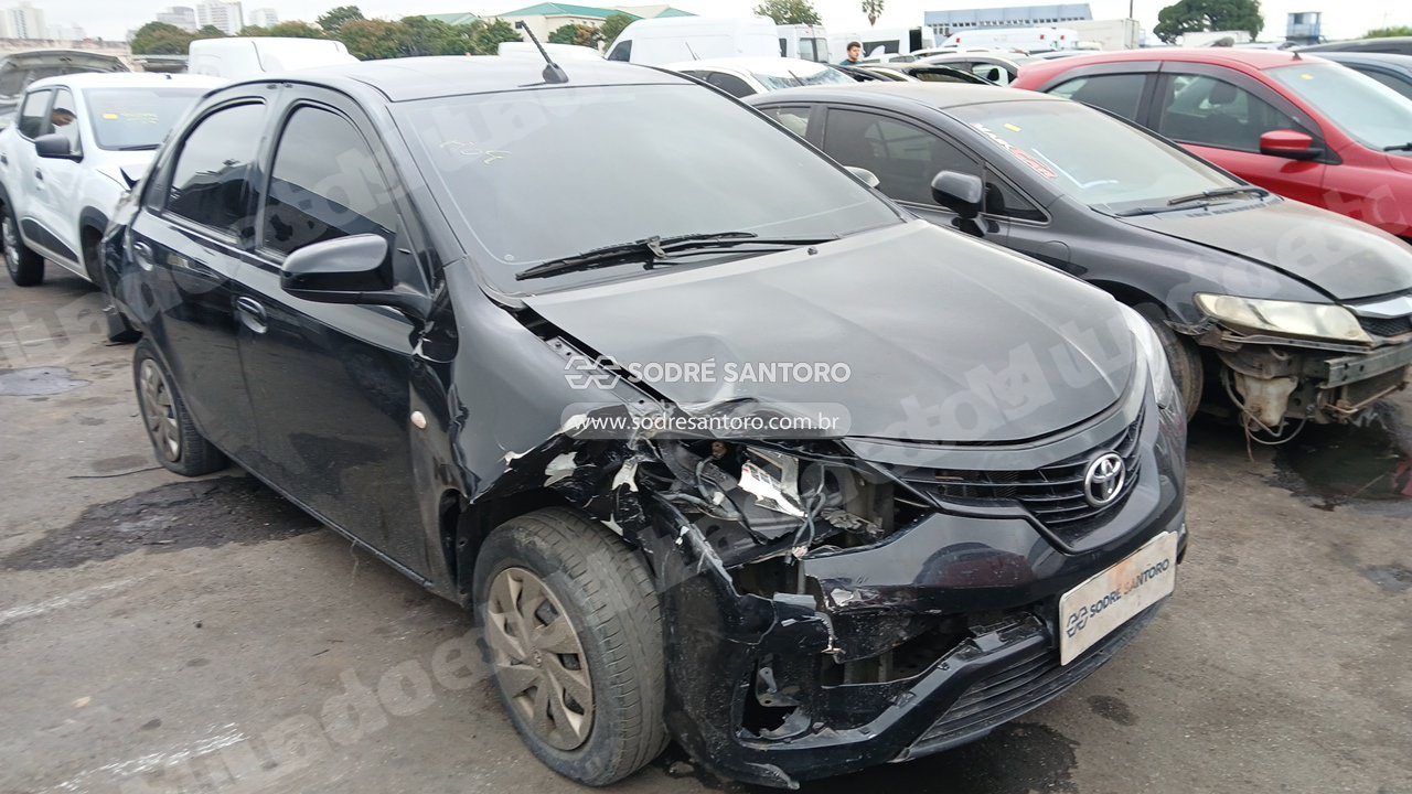 Toyota em leilao em Brasil
