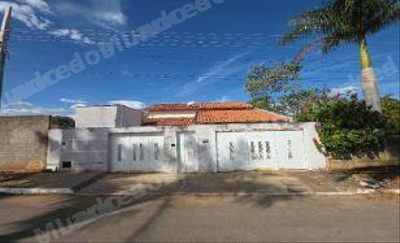 Casa em leilao em Davinópolis/GO