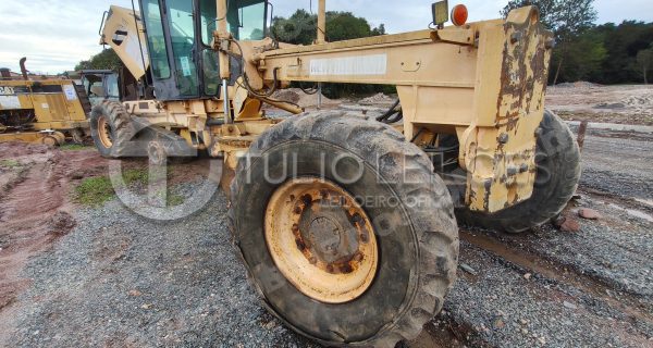 Máquina agrícola em leilão em Campo Largo/PR - Lote 5