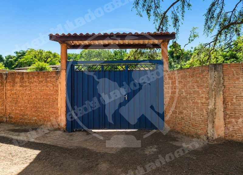 Casa de 2000 m2 em leilao em Arandu/SP - Lote 2