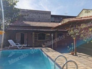 Casa de 100 m2 em leilao em São Gonçalo/RJ
