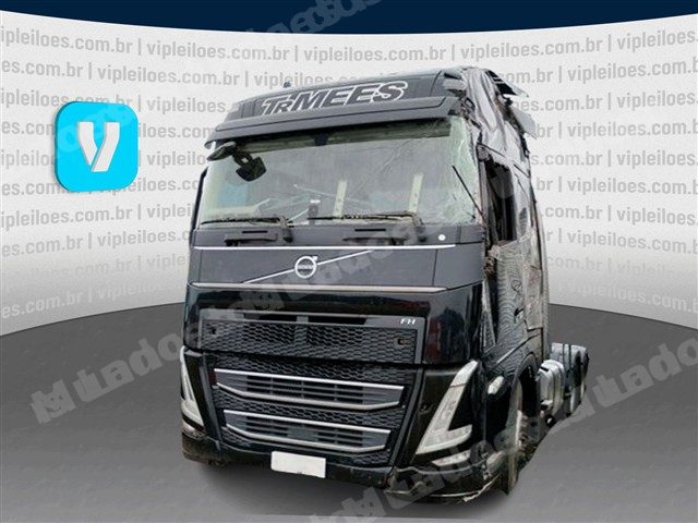 Volvo em leilao em Brasil