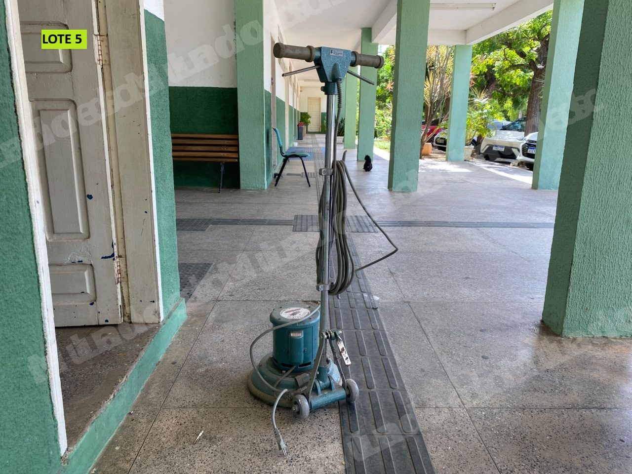 Lote em leilao em Brasil