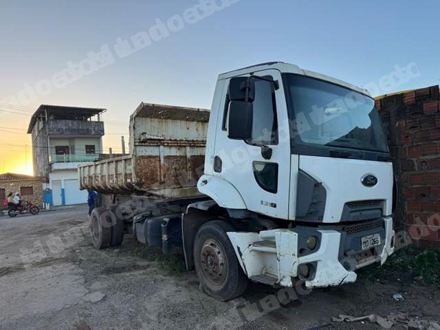 Ford em leilao em Brasil