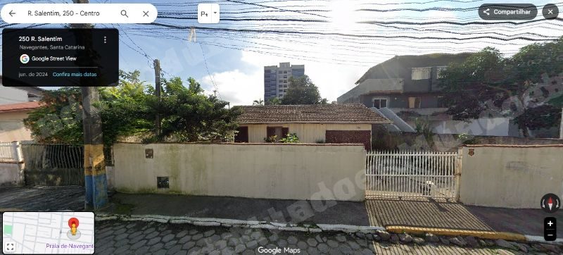 Casa de 252 m2 em leilão em Navegantes/SC