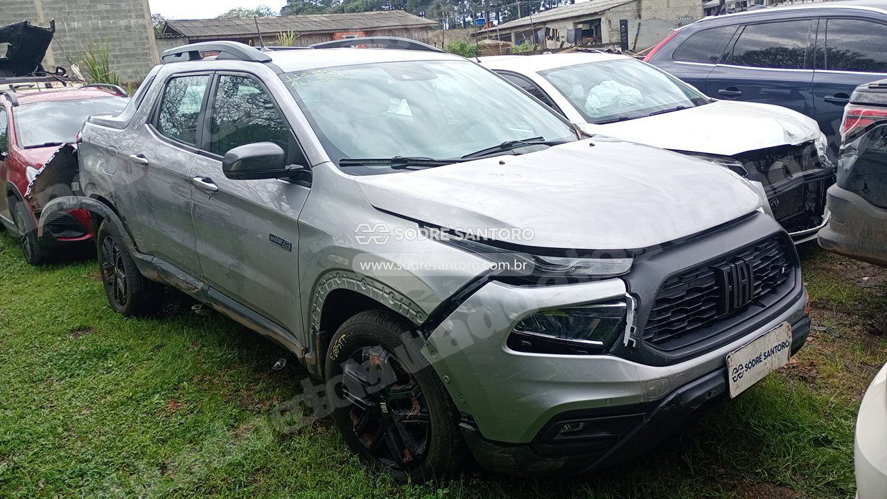 Fiat Toro Ultra At9 4X4 2022 em leilão em São José dos Pinhais/PR