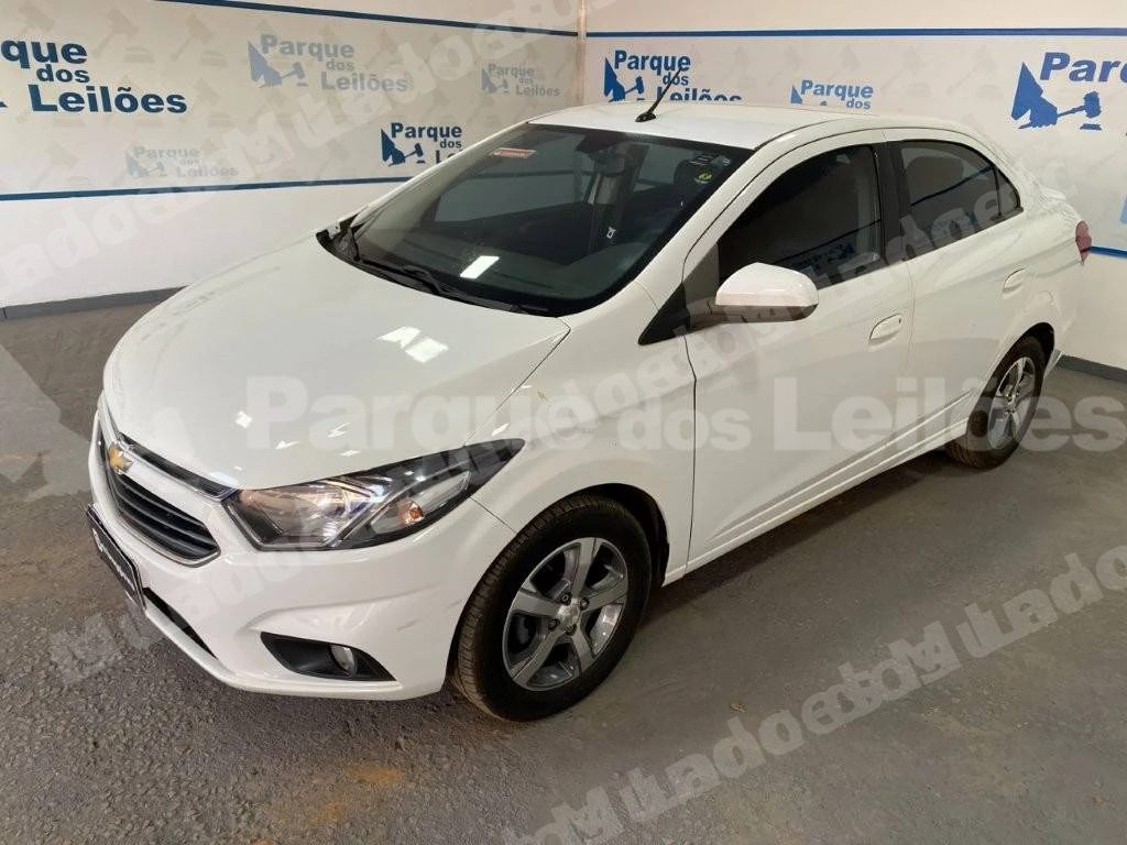 Carro 2017 em leilão em Brasil