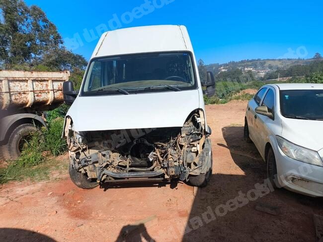 Iveco 2019 em leilao em Brasil