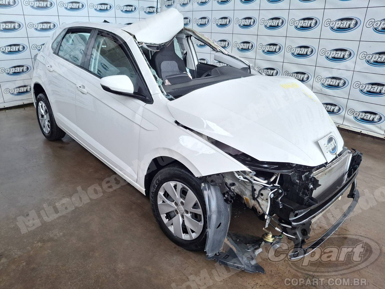 Lote em leilao em Candeias/BA