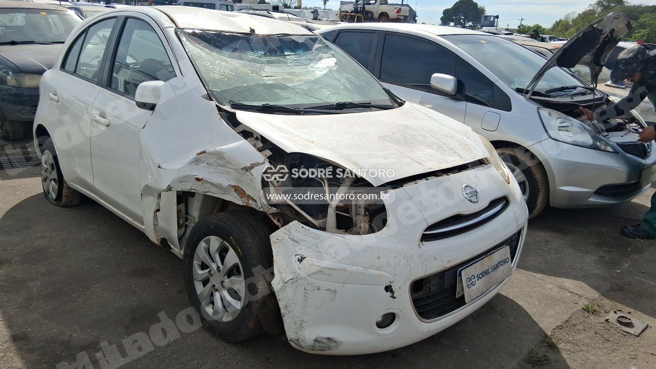 Nissan March 16Sv Flex 2014 em leilao em Brasil