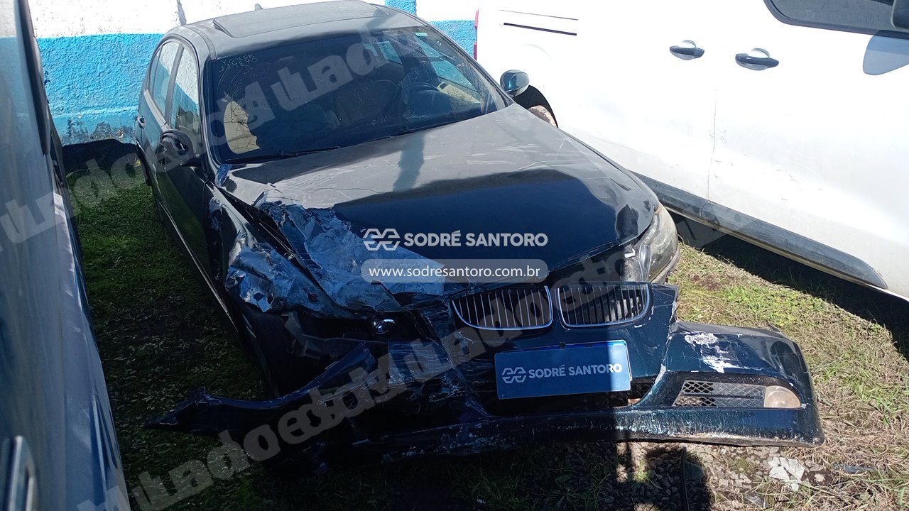 Bmw 320I 2007 em leilao em São José dos Pinhais/PR