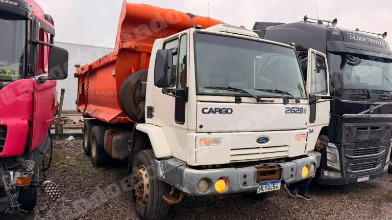 Ford Cargo 2008 em leilao em Jaguaruna/SC