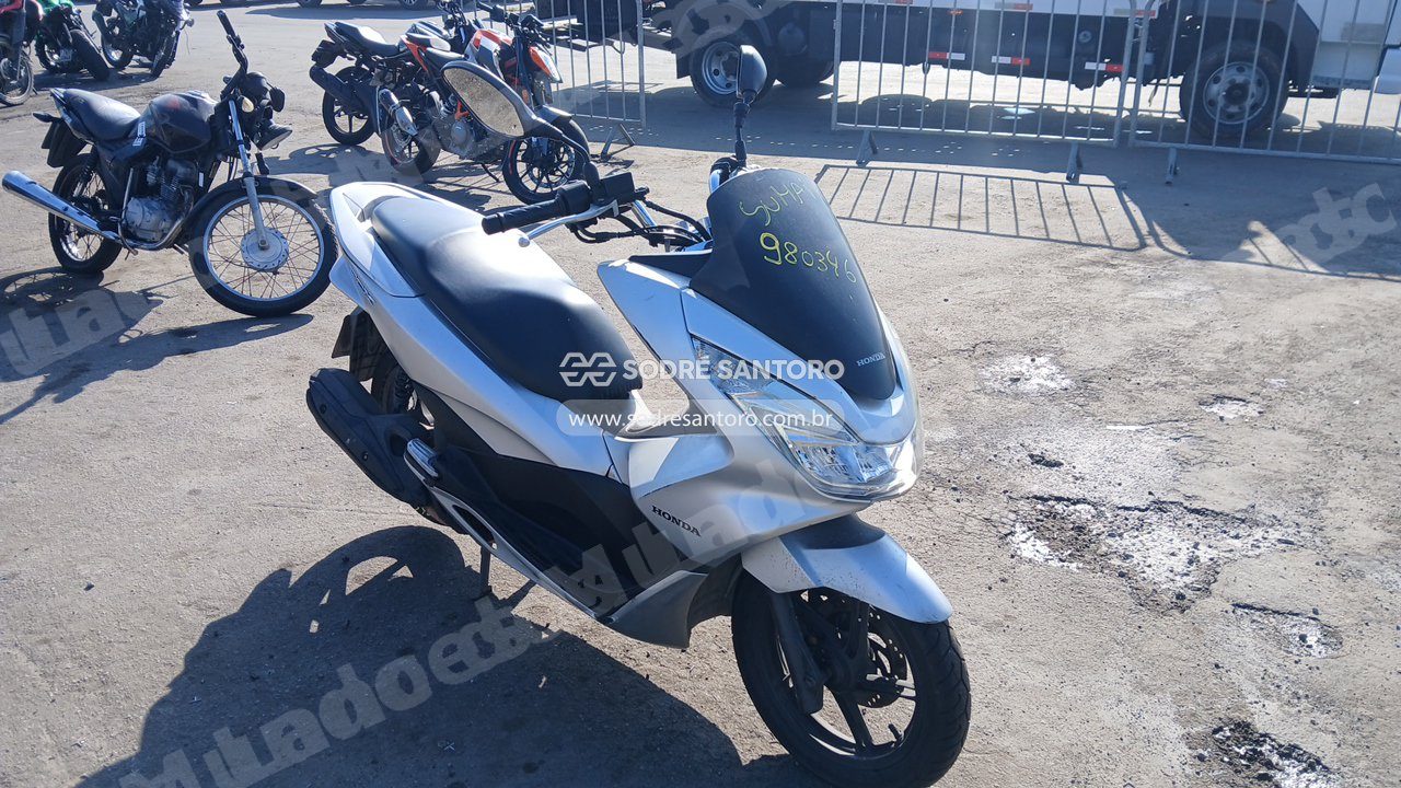 Honda em leilao em Brasil